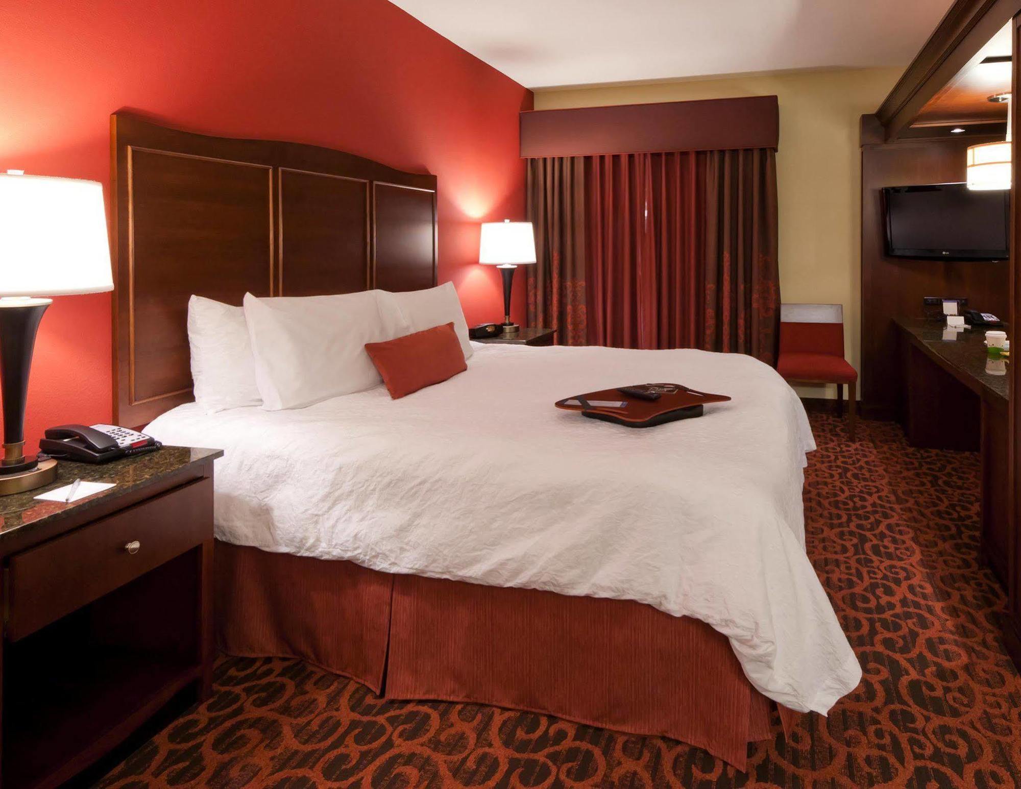 Hampton Inn & Suites Winston-Salem/University Area Habitación foto